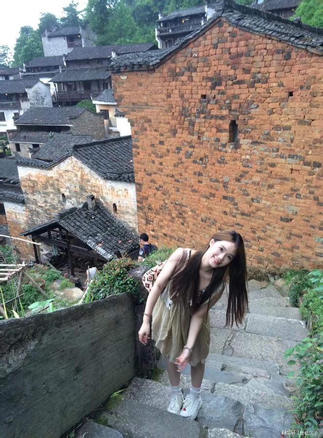 游新选择:私人定制团等你来江西五天四晚定制j9九游会俱乐部登录入口少走弯路!江西旅(图1) 游新选择:私人定制团等你来江西五天四晚定制j9九游会俱乐部登录入口少走弯路!江西旅(图1)